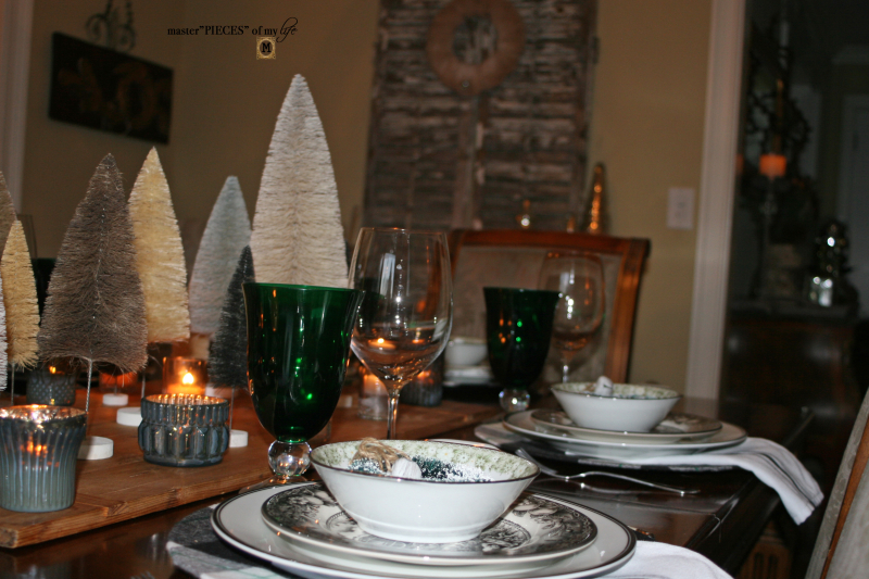 Bottlebrush Christmas tablescape11
