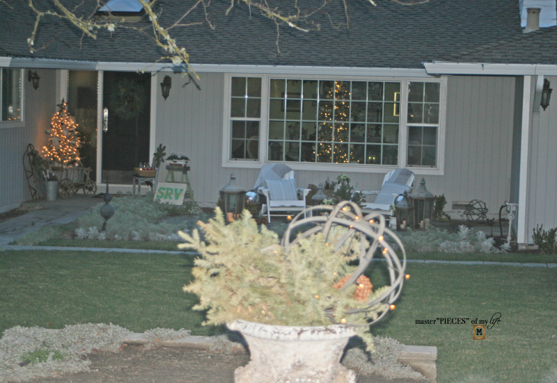 Christmastime outside4