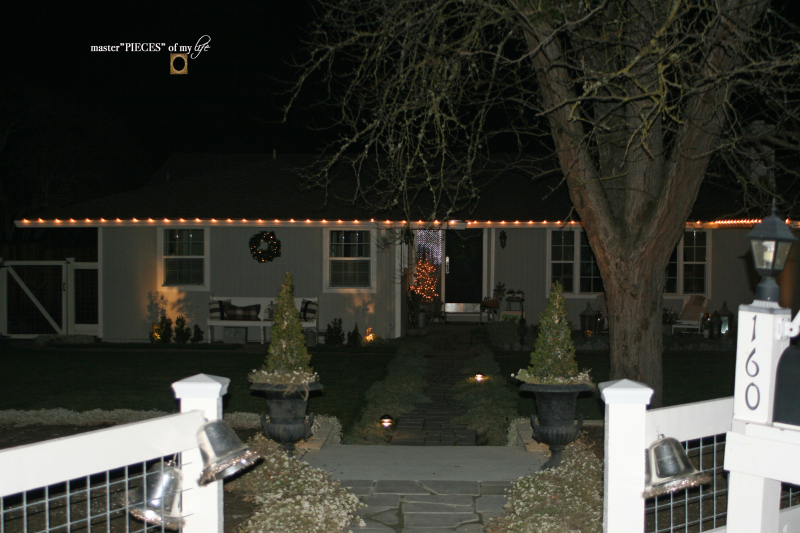 Christmastime outside11