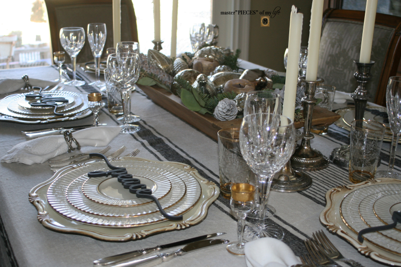 Sentiment Christmas tablescape5