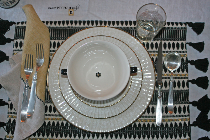 Glitzy halloween tablescape 1 Glitzy halloween tablescape 1