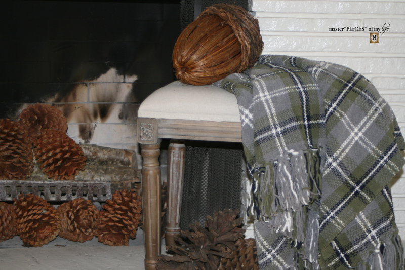 Rustic autumn mantel 8