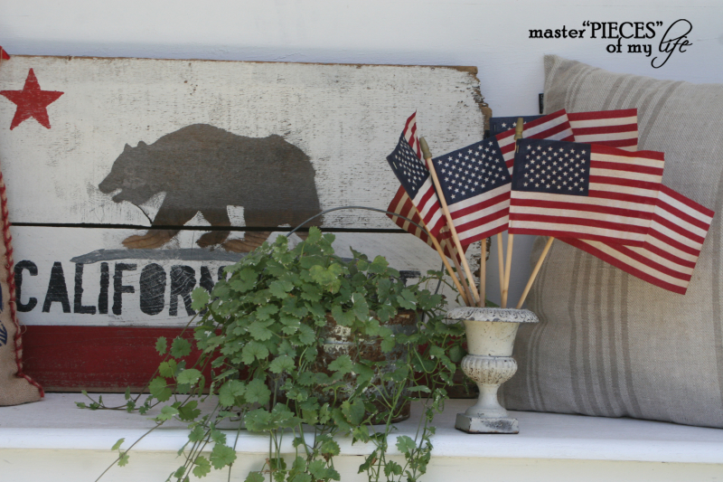 Patriotic decorating detail 3