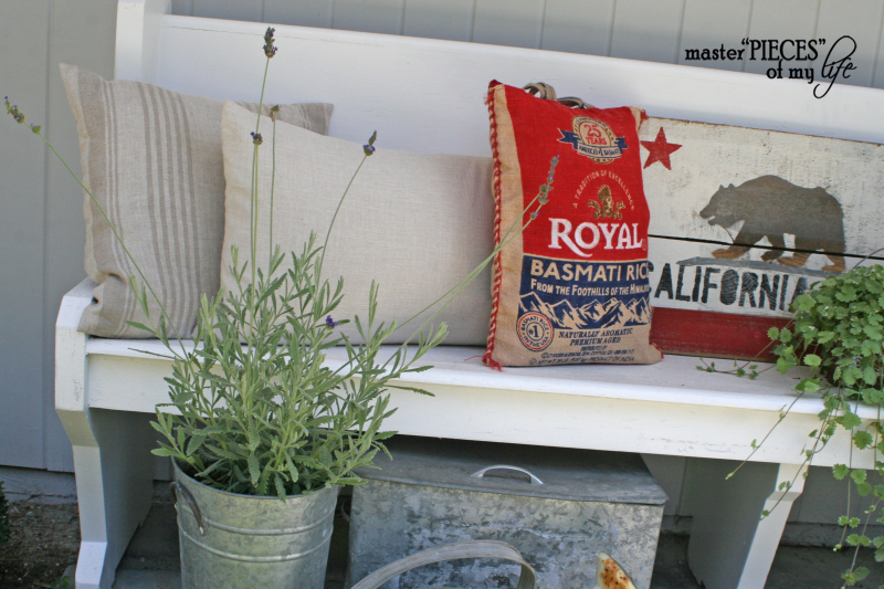 Patriotic decorating detail 4