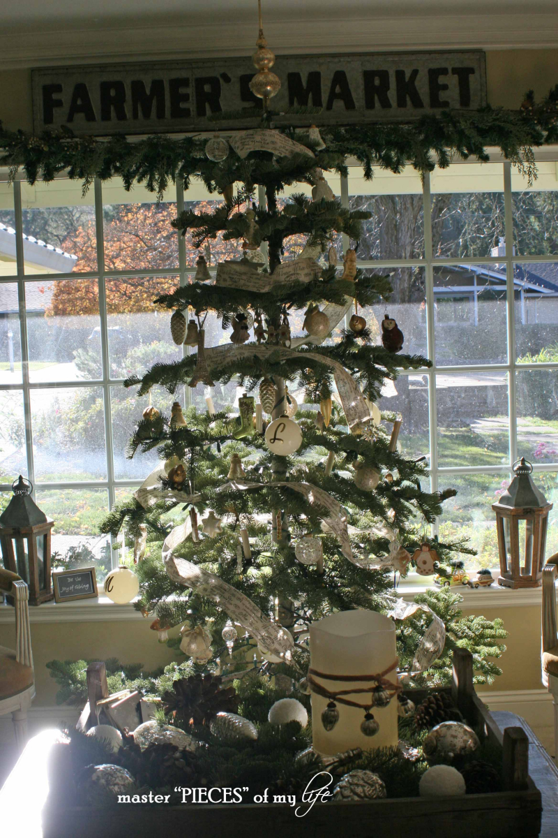 Christmas silver tip tree1