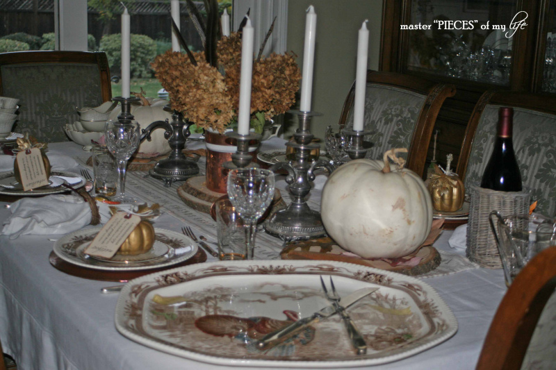 thanksgiving tablescape with mixed metals
