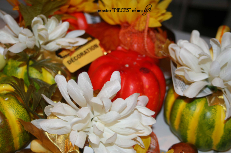 thanksgiving tablescape with mixed metals