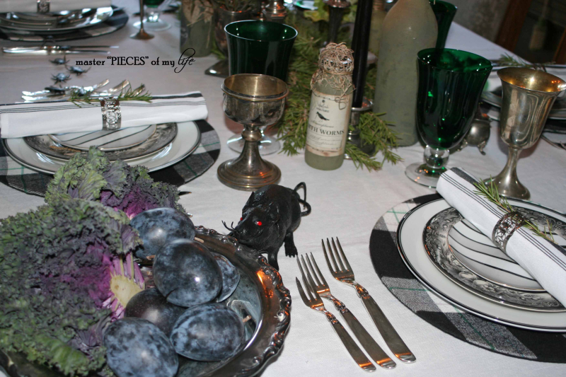 Green & black halloween tablescape5 Green & black halloween tablescape5