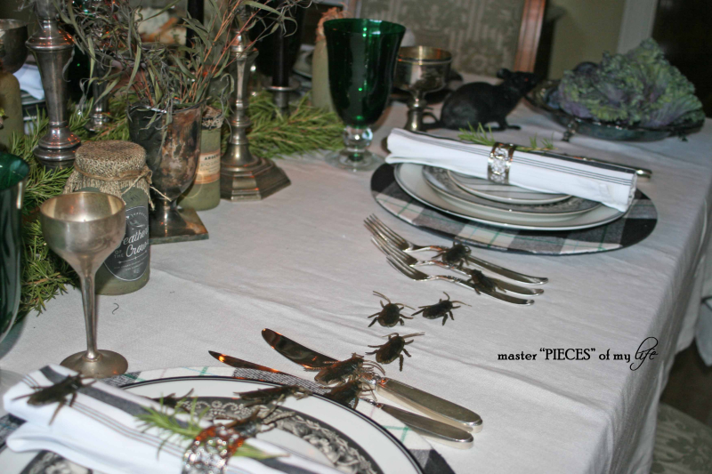 Green & black halloween tablescape13 Green & black halloween tablescape13