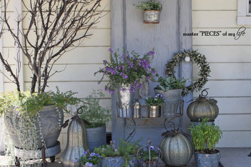 Metal pumkins garden3