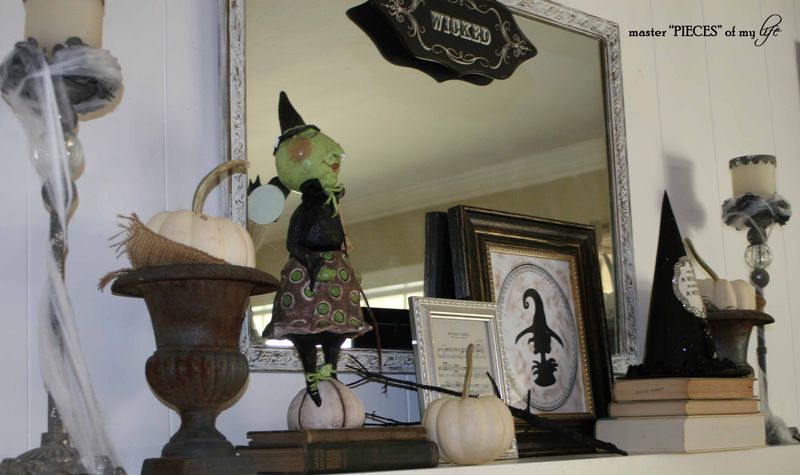 Halloween mantle2 Halloween mantle2