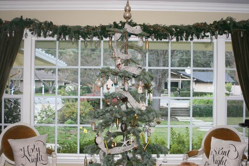 oh christmas tree! in the living room