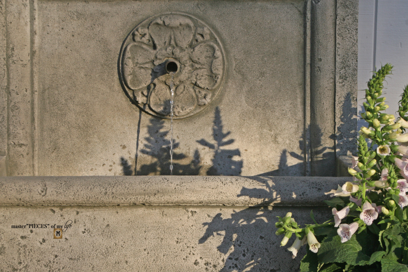 Water feature in outdoor spaces12