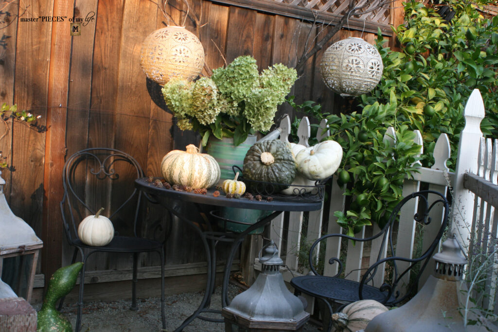 pretty pumpkin porch decor