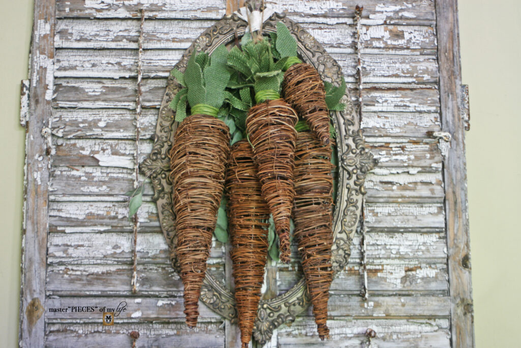 carrot wreath frame