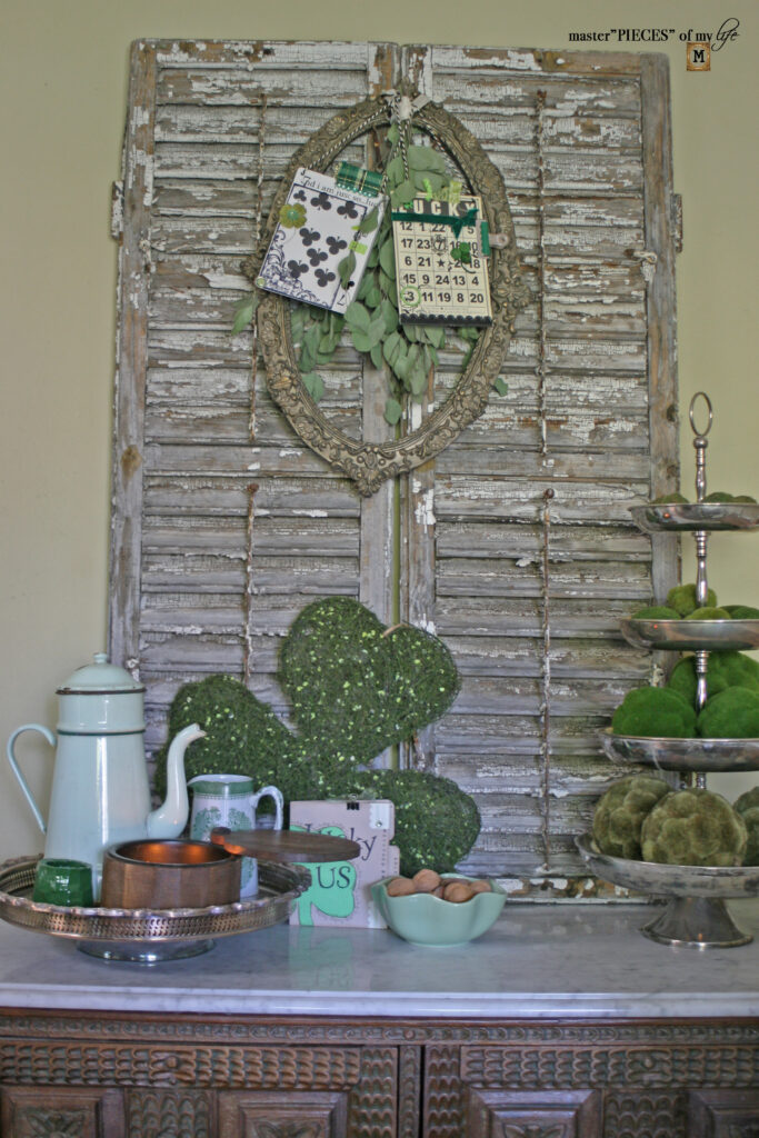 St. Patrick's Day frame wreath vignette