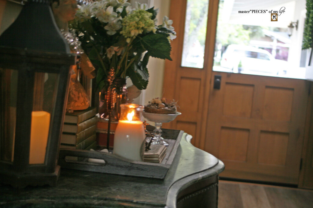 how to decorate a foyer