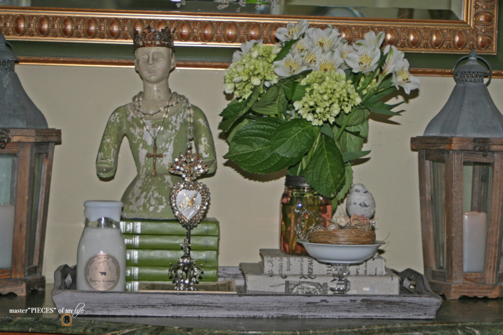 how to decorate a foyer