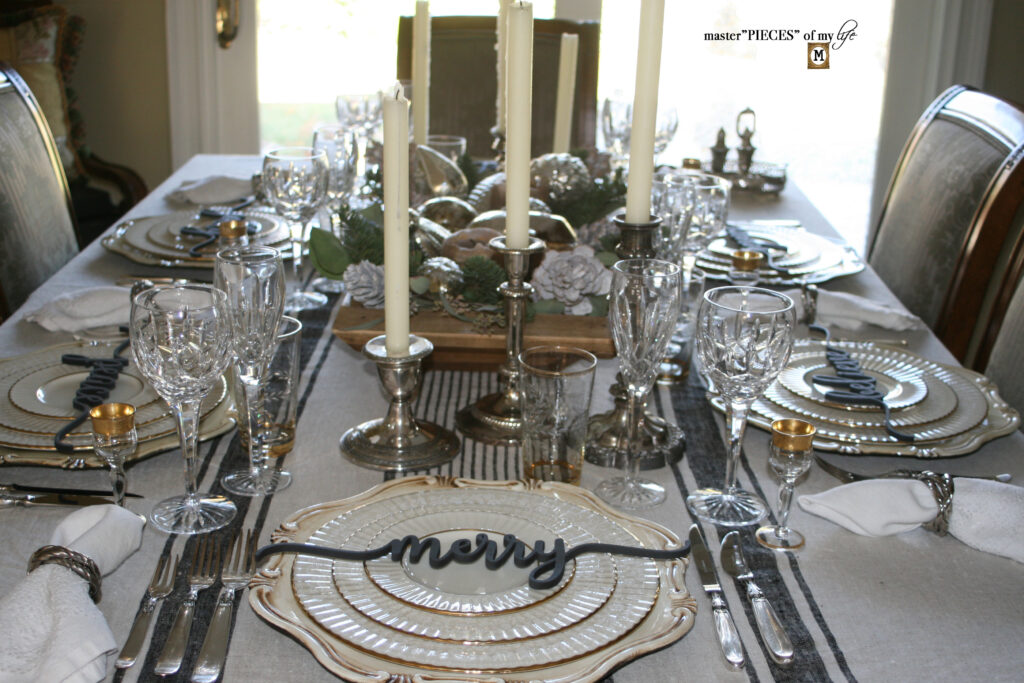 Christmas in July tablescape ideas