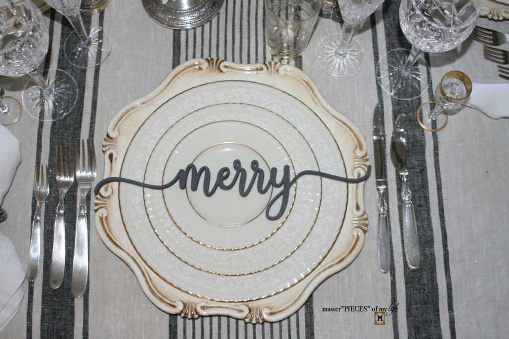 Christmas in July tablescape ideas