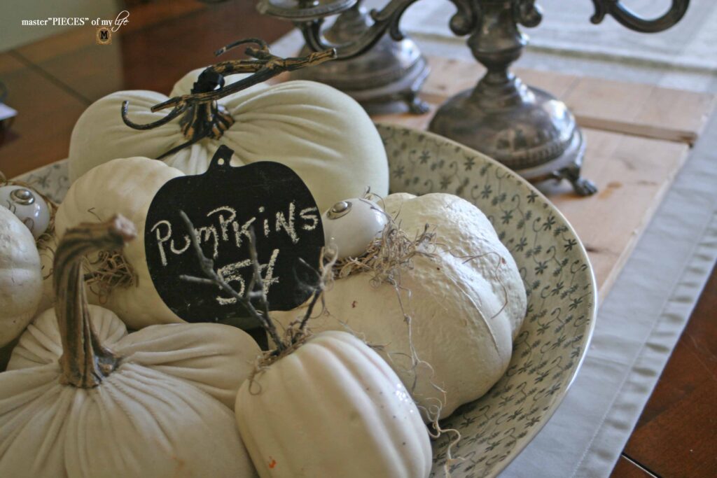 autumnal pumpkin decor