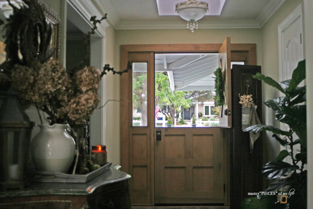 fall decorating front hall