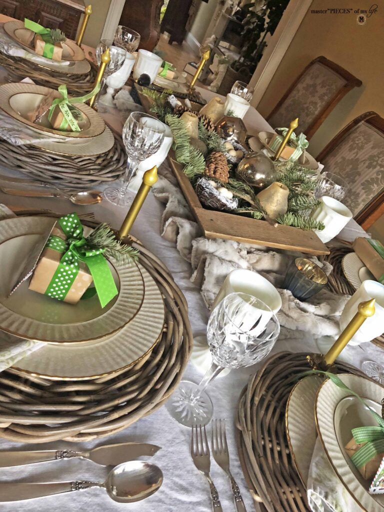 the 12 place settings of Christmas