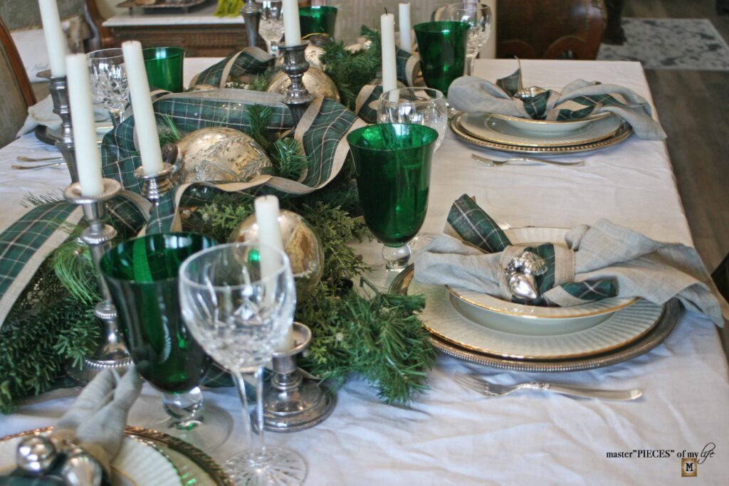 plaid holiday table design