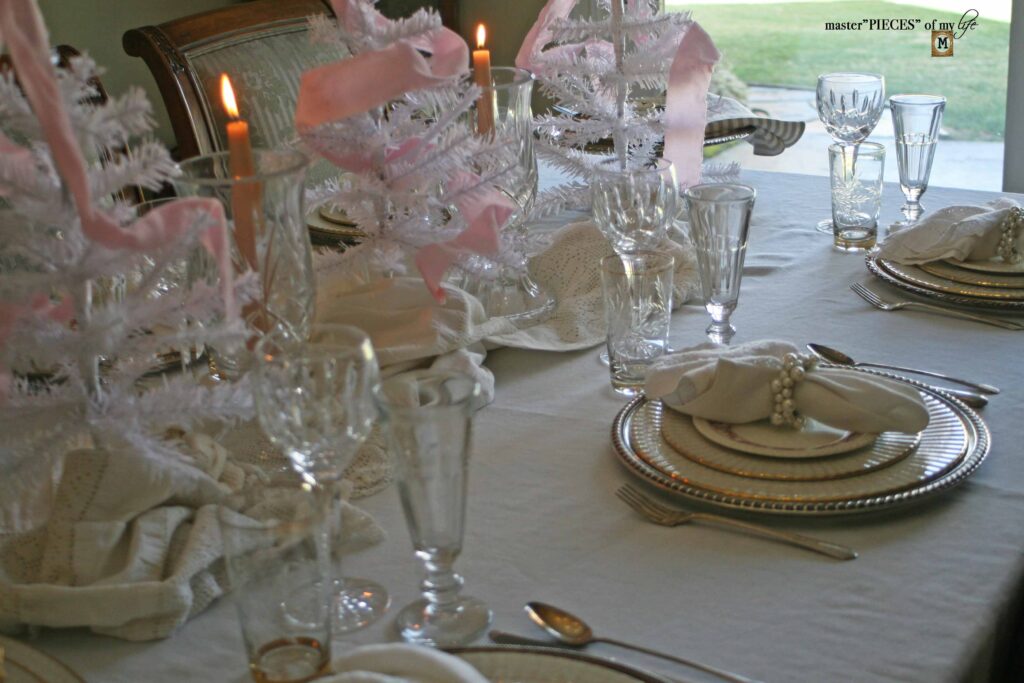 pink tablecape