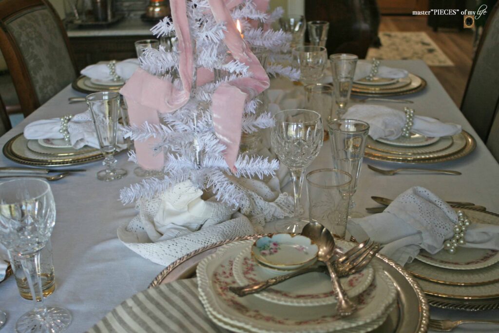 pretty in pink tablescape