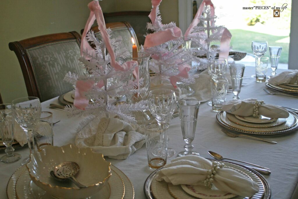 pretty in pink tablescape