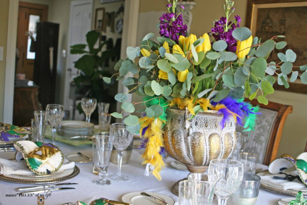 masquerade mask Mardi Gras table