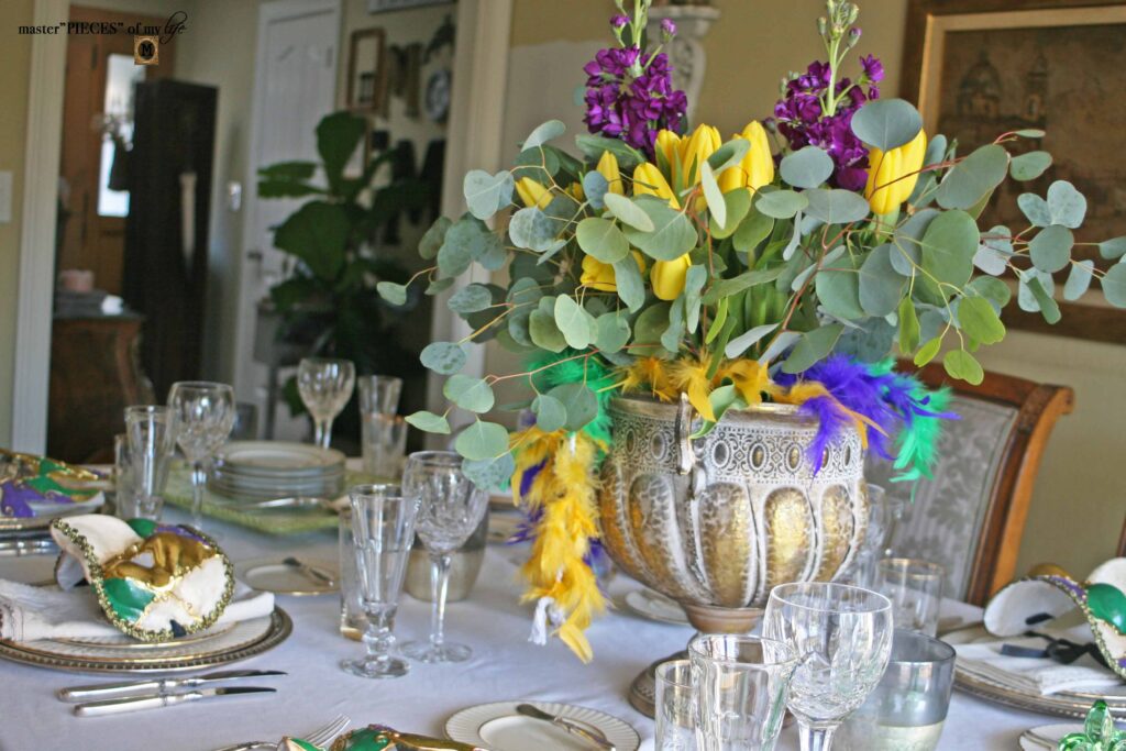 masquerade mask Mardi Gras table