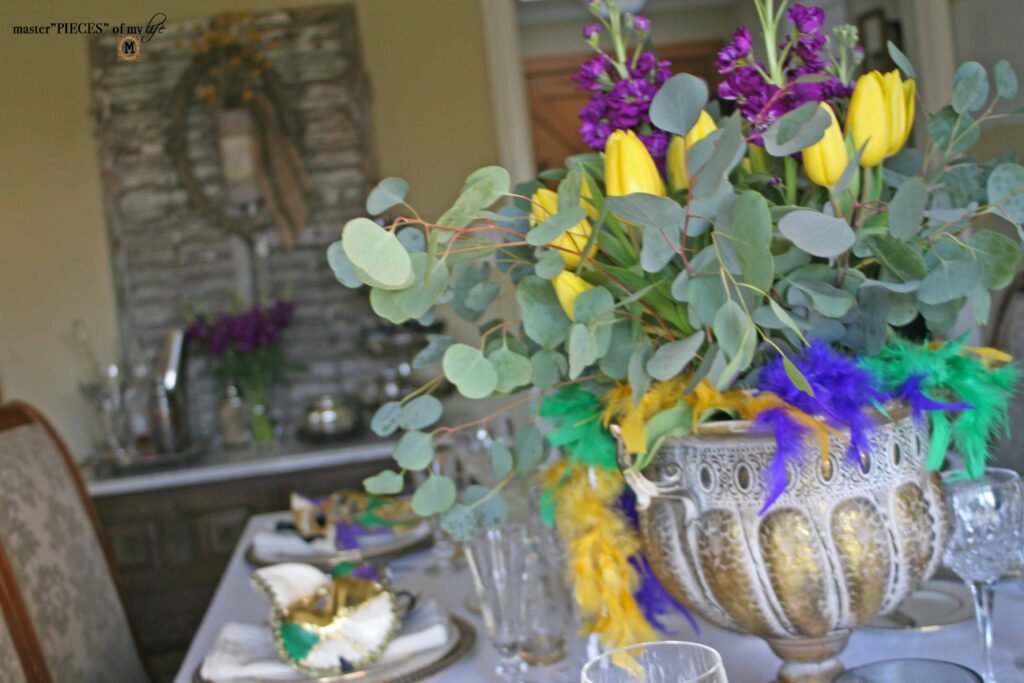 masquerade mask Mardi Gras table