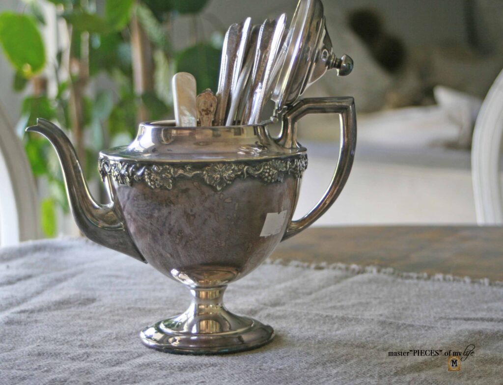 thrift store shopping insights & inspiration