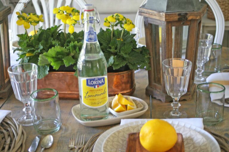 15 Spring Inspired Table Designs