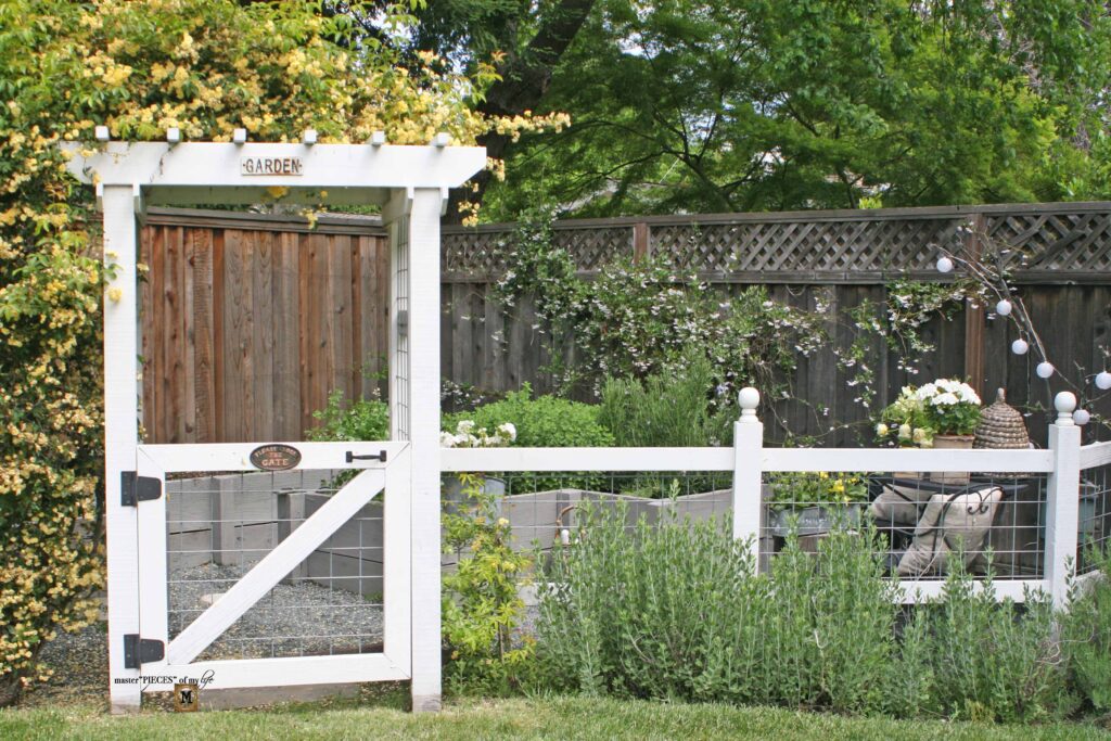 livestock fence DIY
