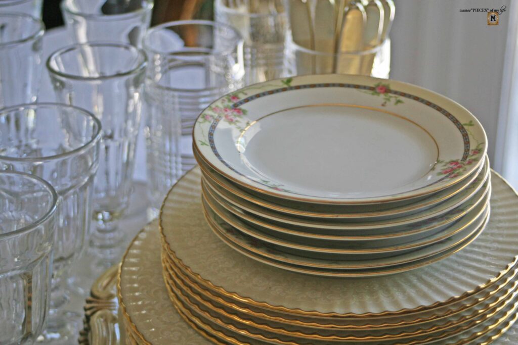 patriotic table scape with vintage dishes
