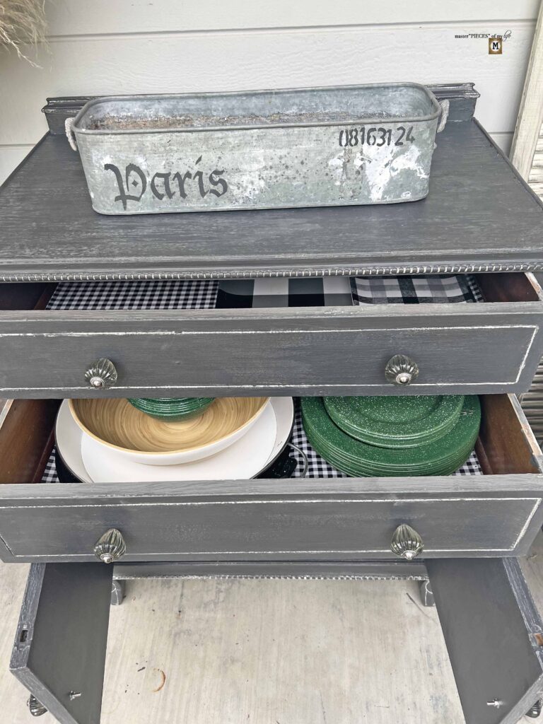 design & storage solutions on an outdoor sideboard