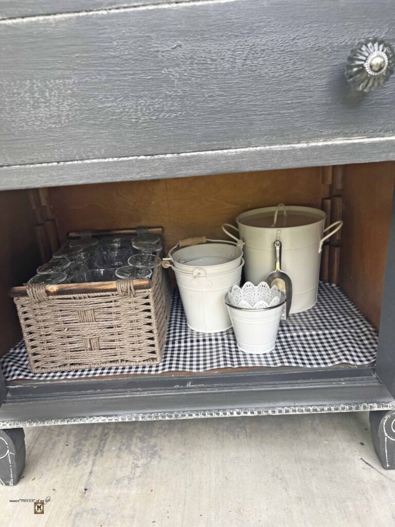 design & storage solutions on an outdoor sideboard