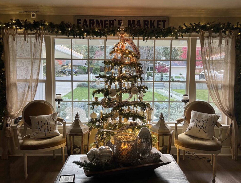 masterpiece Christmas tree