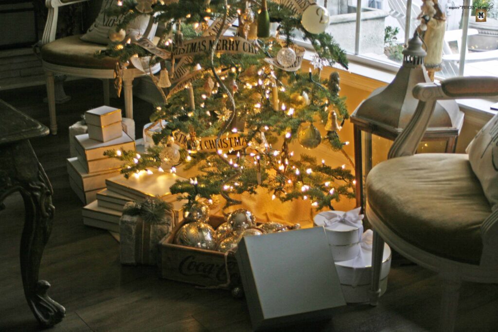 masterpiece Christmas tree