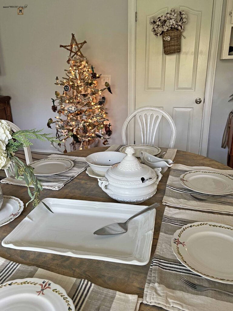 holiday tablescape roundup