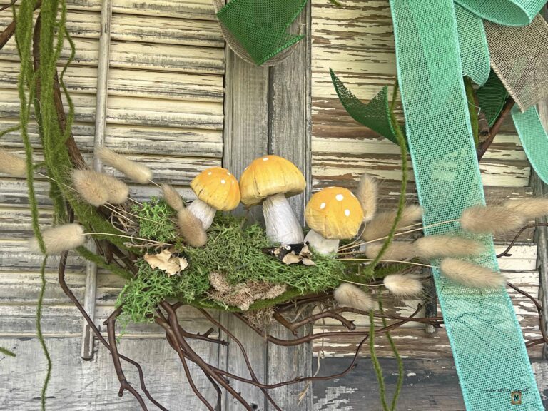 Wispy Mushroom Wreath DIY