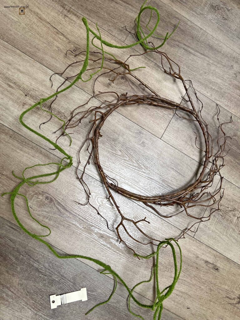 wispy mushroom wreath DIY