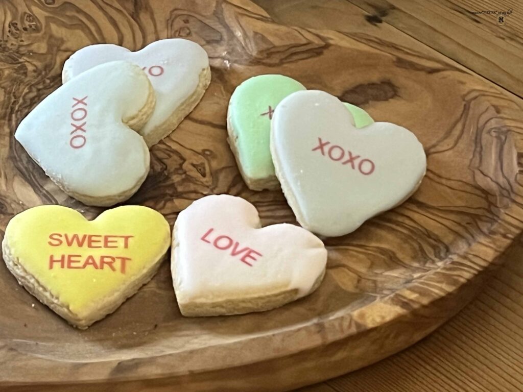 sweet Valentine's Day table