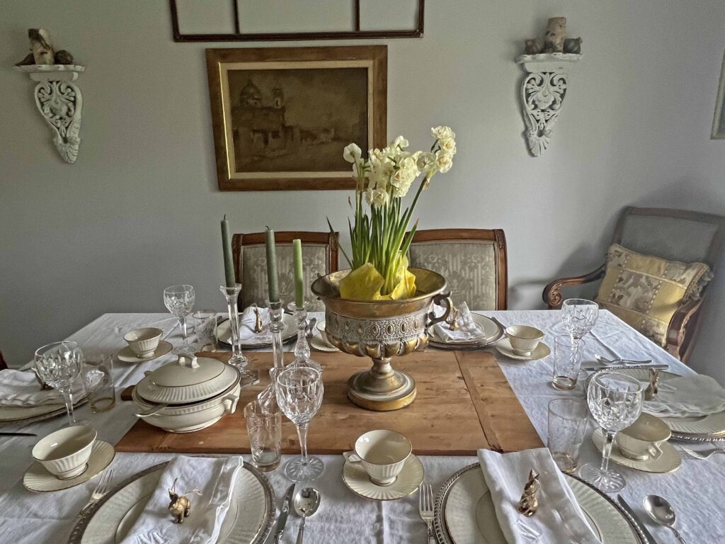 gold bunny Easter table
