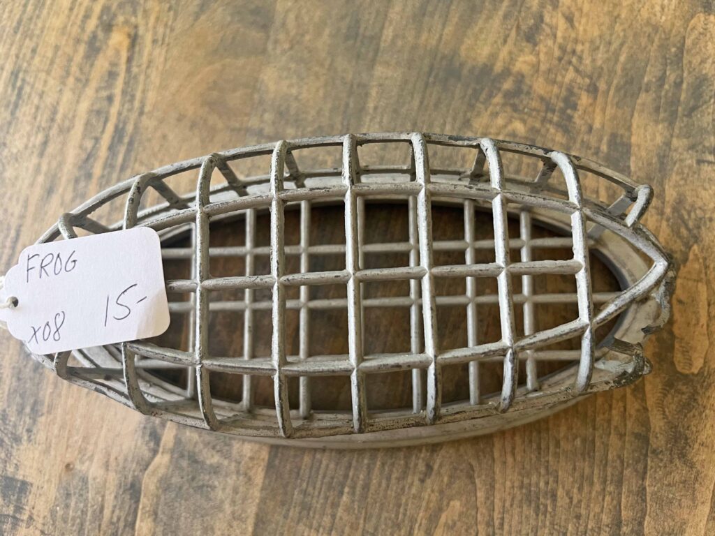 2nd hand shopping at the great junk hunt