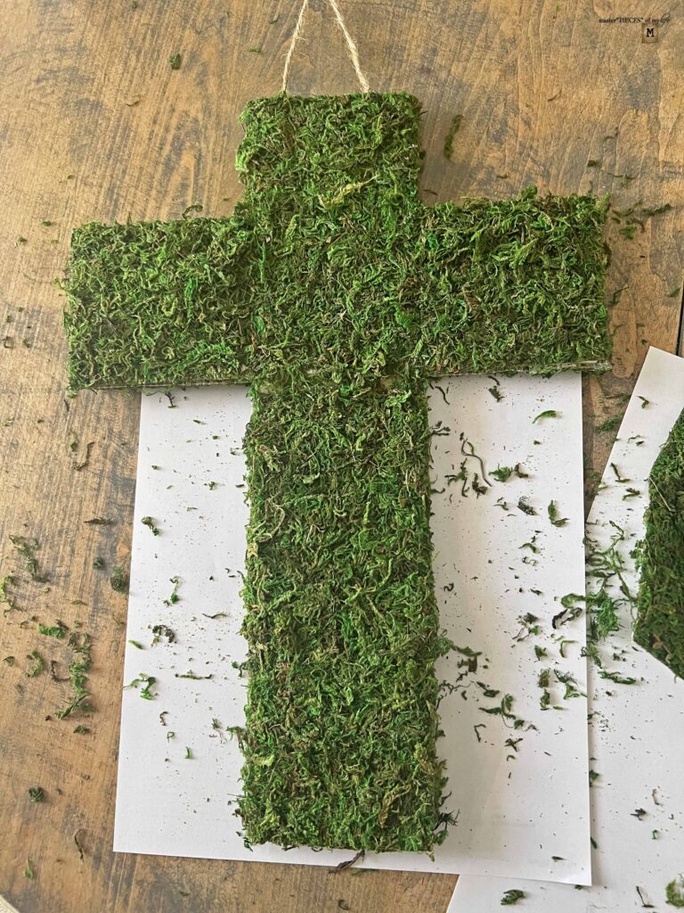 moss cross DIY