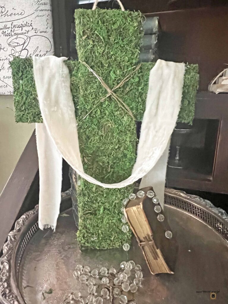 moss cross DIY